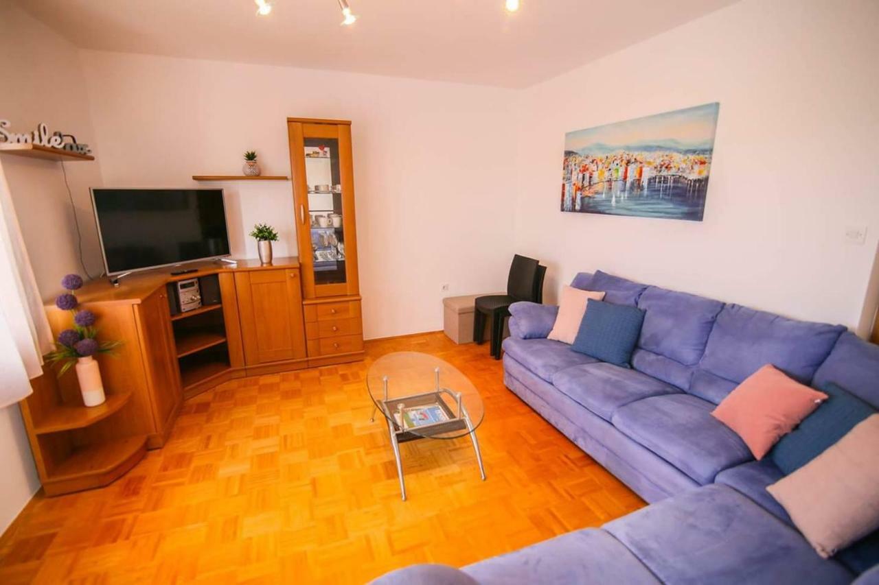 Kuca Za Odmor Luca Apartment Posedarje Exterior photo